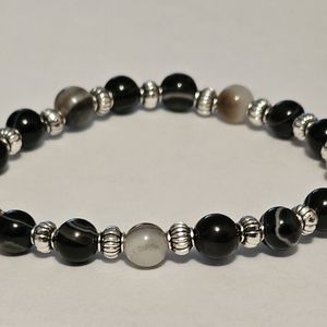 Striped agate stone bracelet